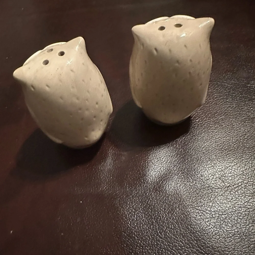 Owl shakers
